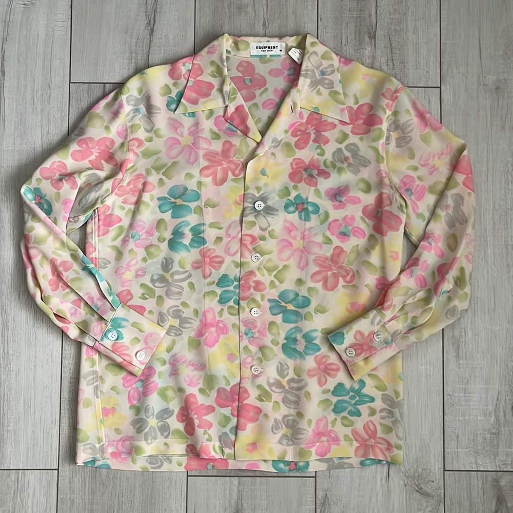 Equipment 100% silk floral top size M